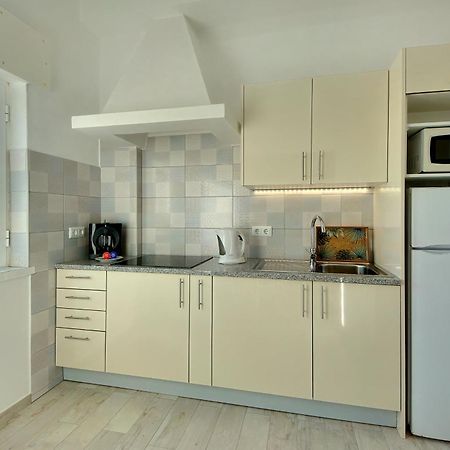 Apartamentos Tucha Albufeira Luaran gambar