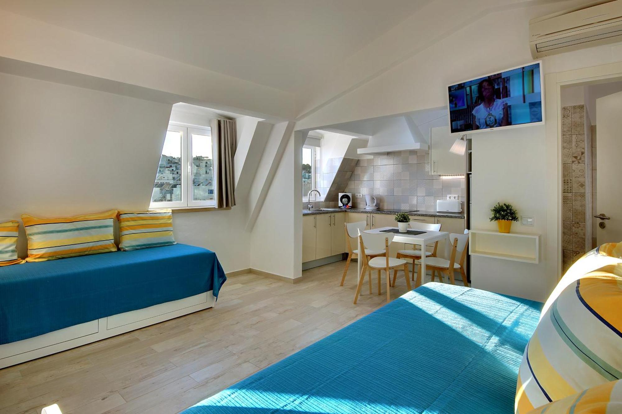 Apartamentos Tucha Albufeira Luaran gambar