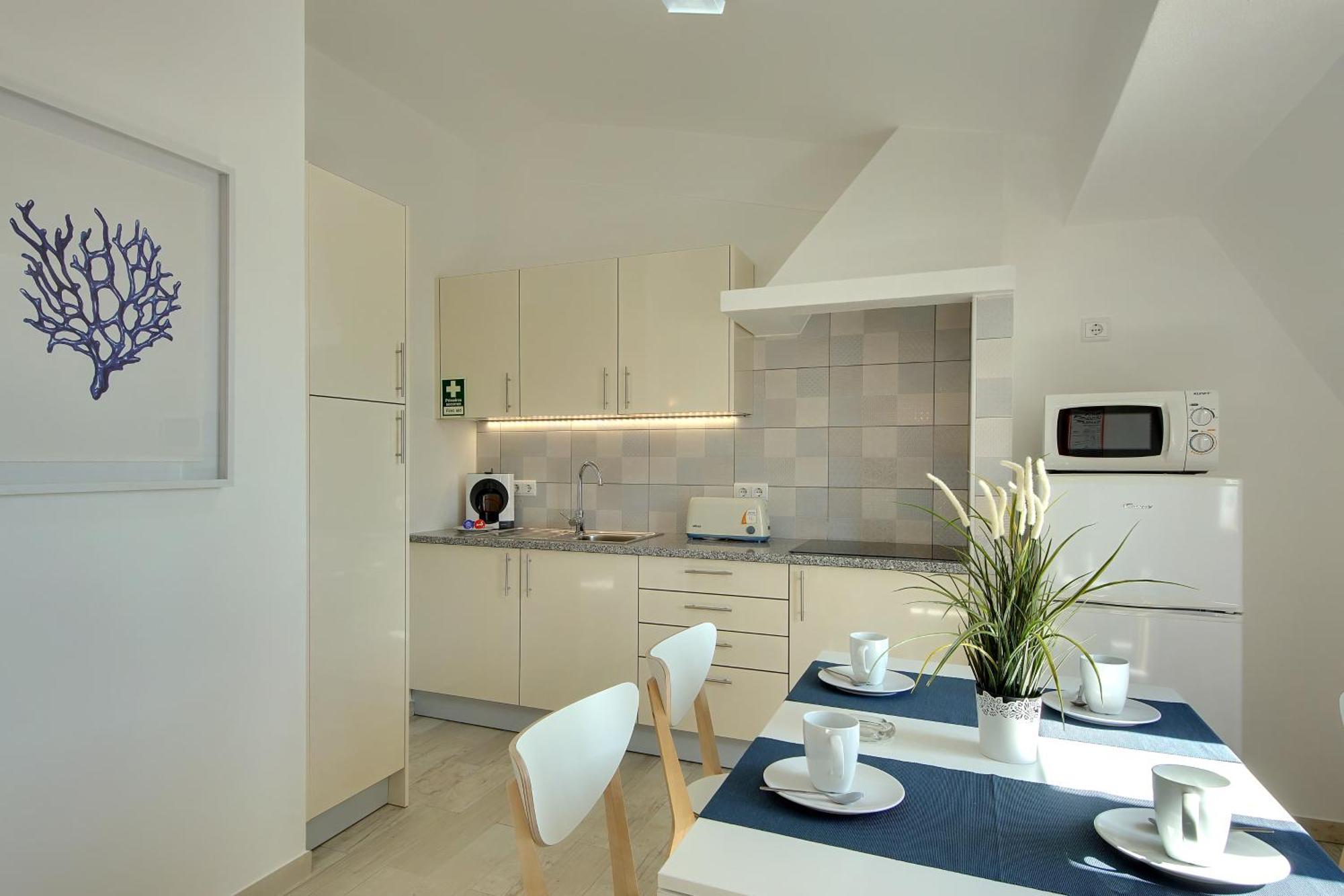 Apartamentos Tucha Albufeira Luaran gambar