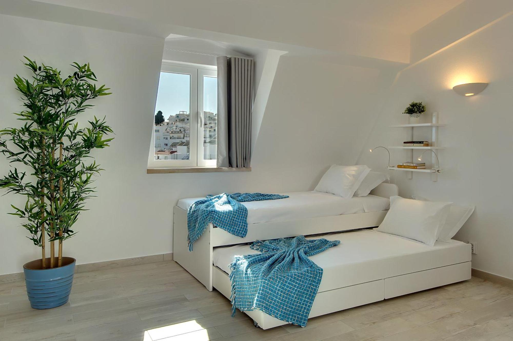 Apartamentos Tucha Albufeira Luaran gambar