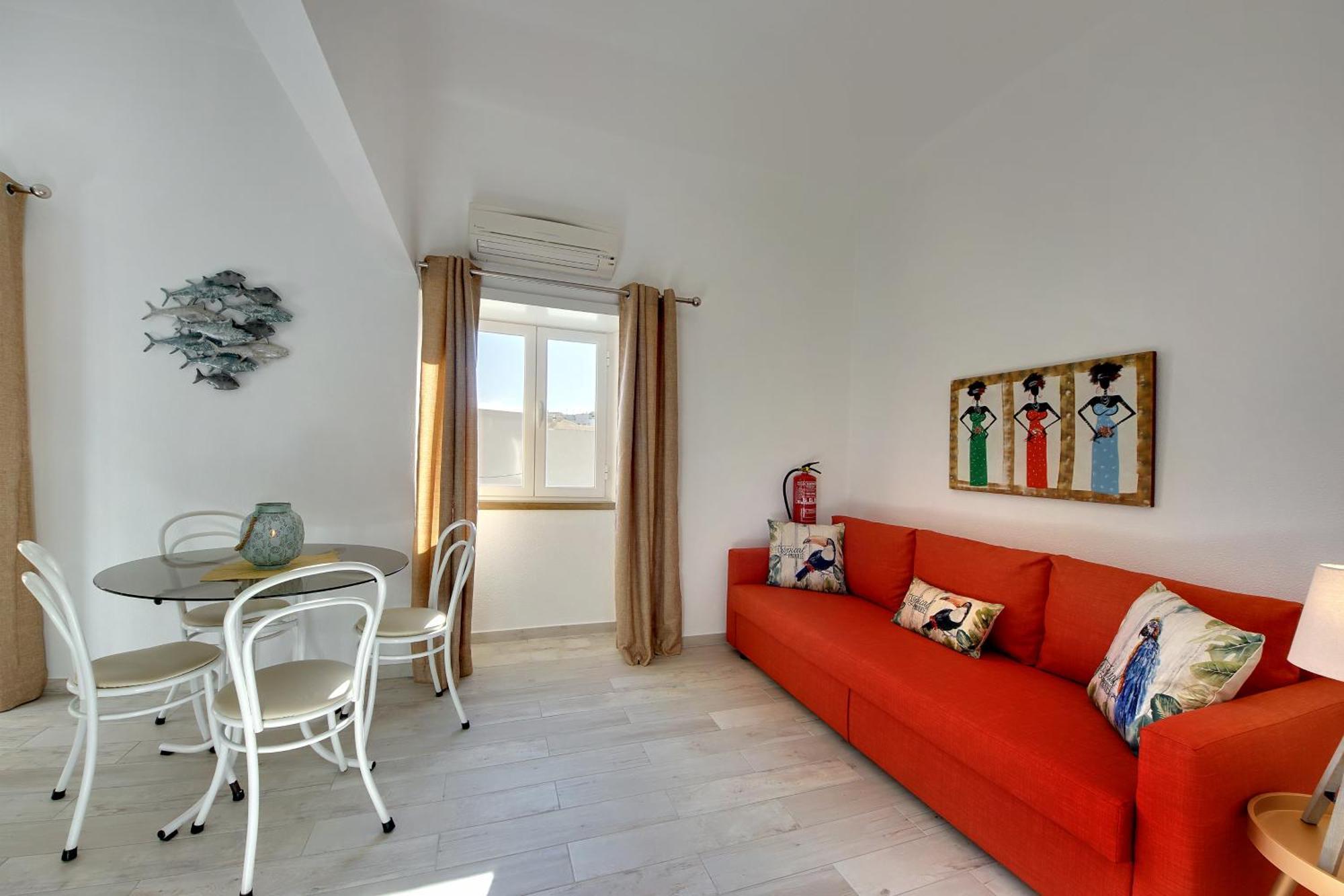 Apartamentos Tucha Albufeira Luaran gambar