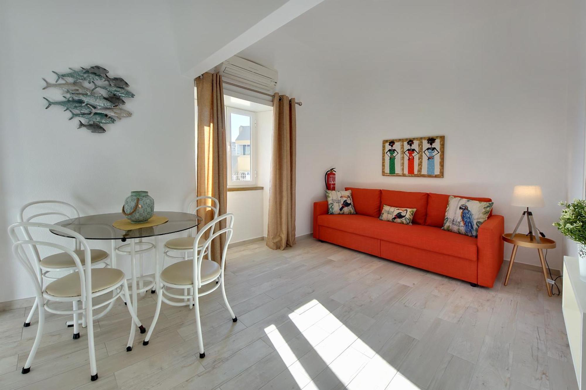 Apartamentos Tucha Albufeira Luaran gambar