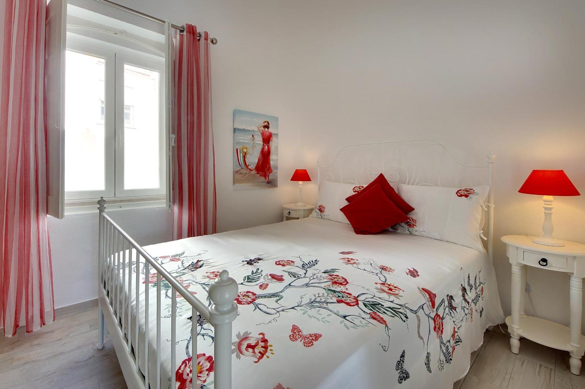 Apartamentos Tucha Albufeira Luaran gambar